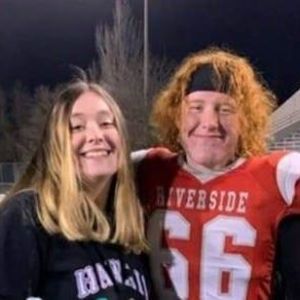 Meet your Posher, Devin